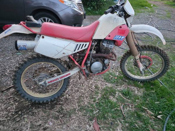 86 Yamaha TT350 motorcycle 1