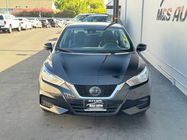2021 Nissan Versa SV sedán Super Black - $15,421 (LLAME AL 510-722-6092 !!)63438934799617121