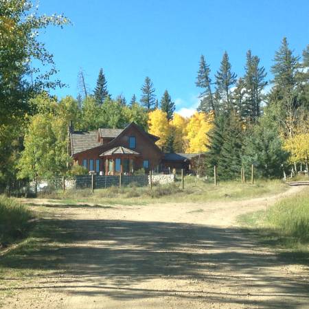 Bed frames - wood and metal - sets and more 1