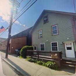 $1,195 / 1br - 800ft2 - 29 Bridge Street Morrisville Vermont For Rent Everything Included (Morrisville Vermont)