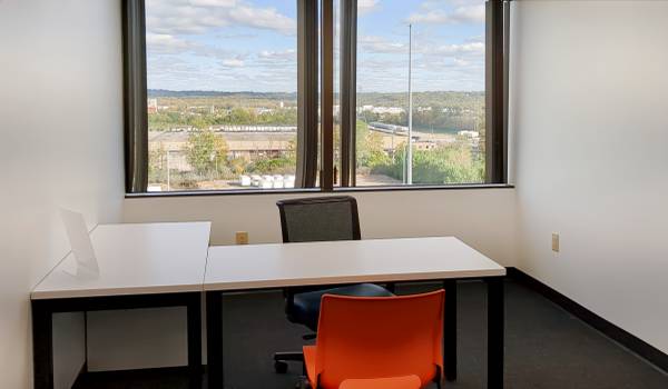 Private small office With Flexible Lease Options 1