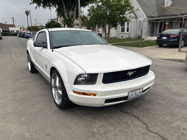 2009 Ford Mustang V6 - $7,99563469623000835123