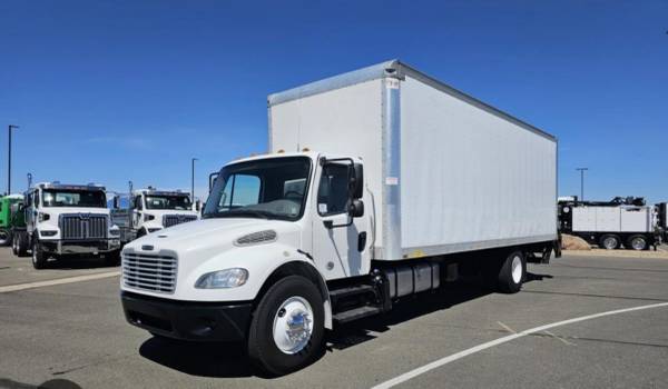 Cdl driver available box straight bob tail switcher yard mule hostler shop helpe 1