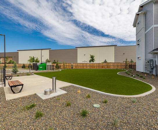 $1,650 / 1br - 816ft2 - Large One Bedroom W/Additional Storage & Ample Natural Light! (Meridian)63794993296387121