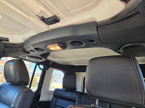 2012 4 Door Wrangler Sahara Unlimited A/C - $10,999 - $10,999 (Waltham)63615377491203124