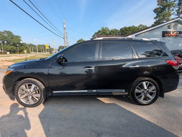 2015 Nissan Pathfinder PLATINUM - $12,990 (Grayson, GA)63620834259971124