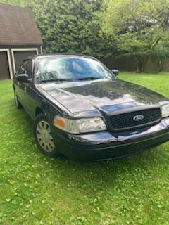 2006 ford crown v police pkg - $4,500 (N. Hills)63654695363969121