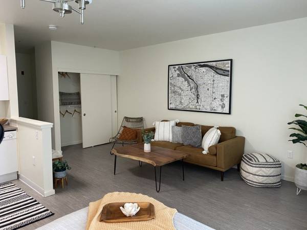 $975 / 474ft2 - Studio Magic For You -Affordable Housing (Downtown Portland)63999453238531121