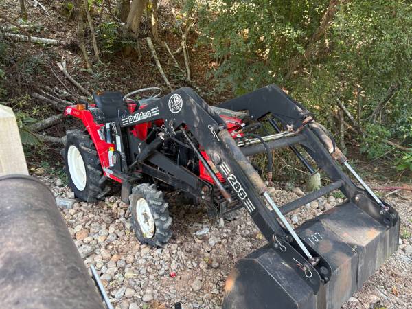 front end loader for small tractor 1