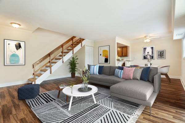 $1,700 / 2hab - 796ft2 - Área de juegos, Apartamentos renovados disponibles, 2 habitaciones (3220 Swann Rd, Hillcrest Heights, MD)63882463121411124