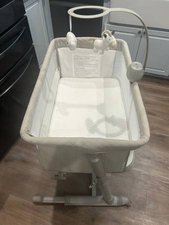 Bassinet 1