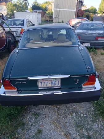 Jag XJ6 de 1985 - $1,000 (Fox Island)63617156839681120