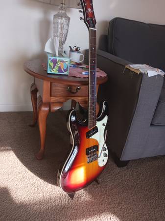 Guitarra Aria Fullerton Mosrite excelente - $310 (Panama City Beach)63440113703427123
