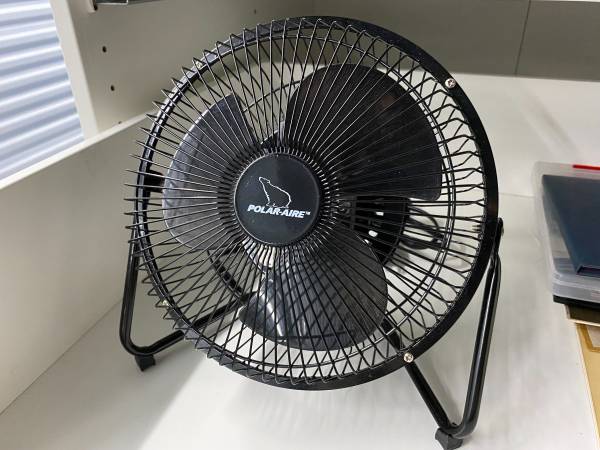Black Metal Circulator Fan 1