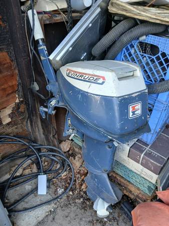 Evinrude boat motor 1