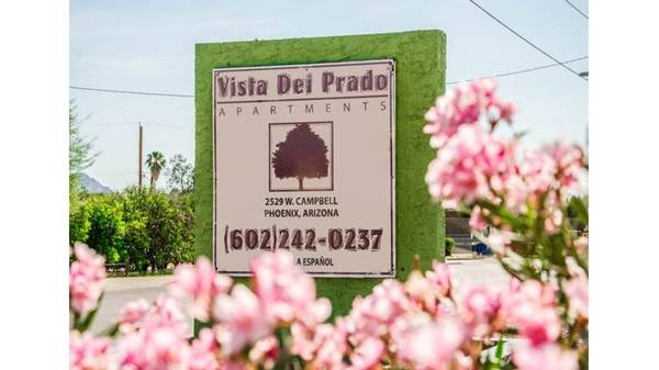 $1,195 / 2br - 900ft2 - PATIO DE JUEGO. MOVE IN READY! (Phoenix - Alhambra)64024997979011122