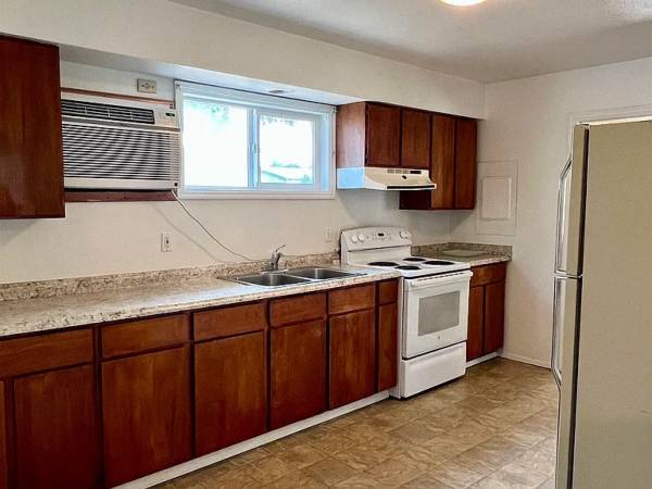 $1,200 / 2br - 1100ft2 - Available for rent (Kennewick)63673501209603124