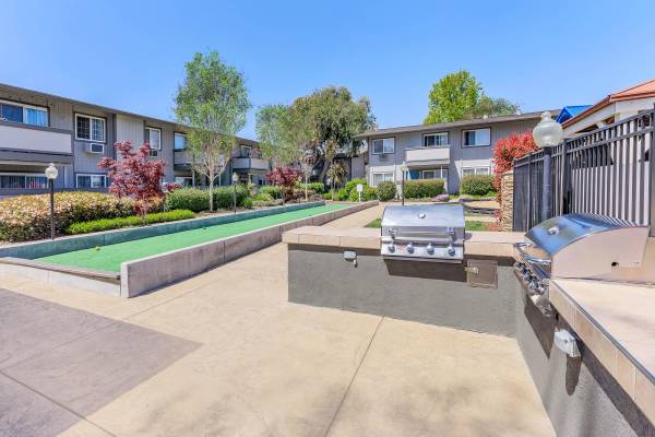 $3,100 / 2br - 897ft2 - Fully-equipped Fitness Center, Balcony or Patio, Pet Friendly (willow glen / cambrian)63847330371715123