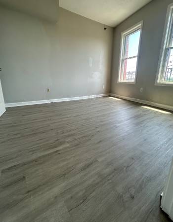 $2,500 / 2br - 🏡 2 Bedroom Apartment – River View – Downtown Haverhill! 🌇💧 💰63699236345089122