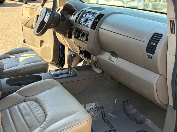 2008 Nissan FRONTIER - Photo 11
