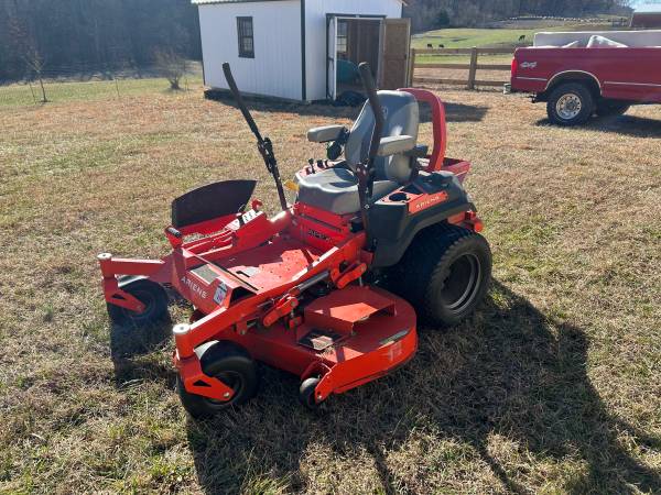 Ariens Apex 60 Zero Turn Mower 1