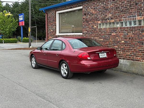 2002 Ford Taurus SES 4dr Sedan - $2495.0063623418080129122