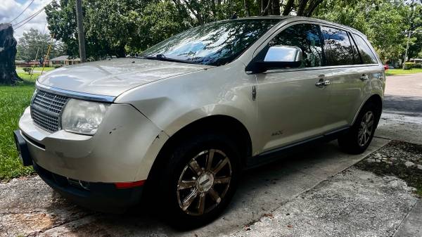 2010 LINCOLN MKX - $2,500 (Jacksonville)63470247287041122