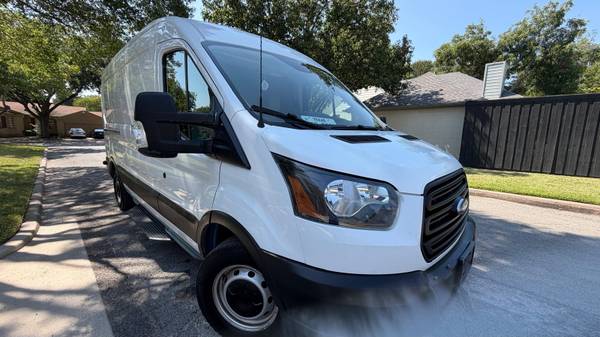 2019 Ford TRANSIT 250 - Photo 2