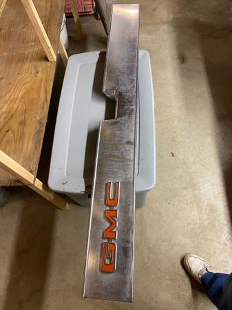 GMC Suburban or Blazer 73 -87 Tailgate Tin, Aluminum Panel, Emblem 1