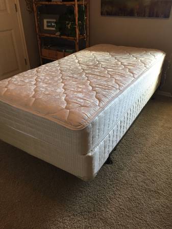 Twin bed with frame 1