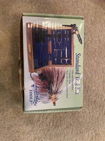 Fly Tying Kit 1