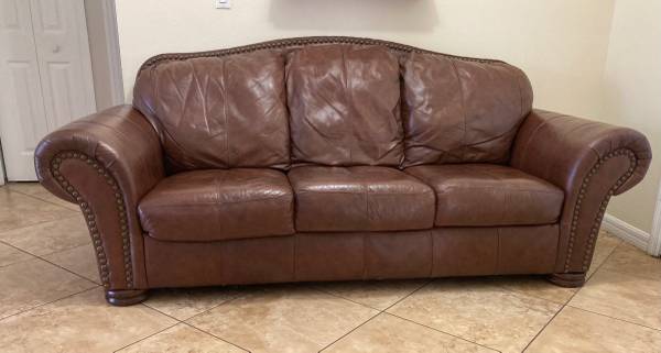 Sofa 1
