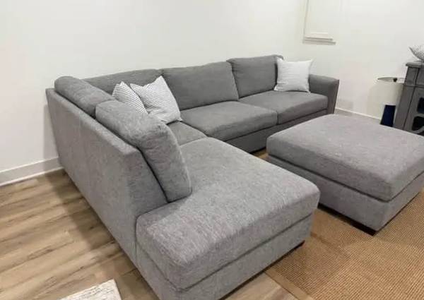 Comfortable Couch in Great Condition 1