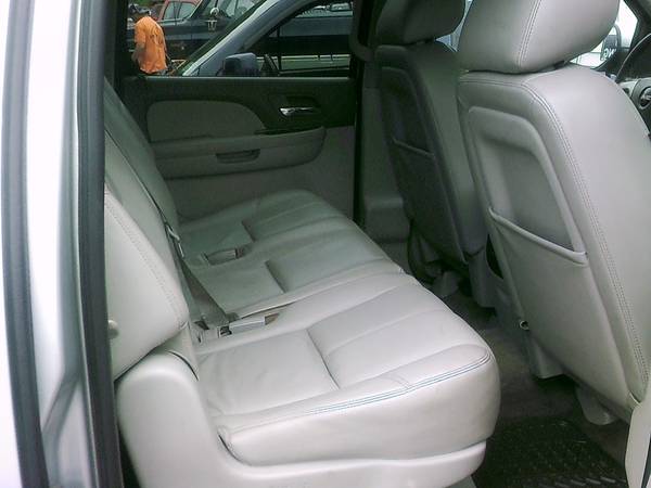 2013 GMC YUKON - $8,950 (East Greenbush)63477921598851124