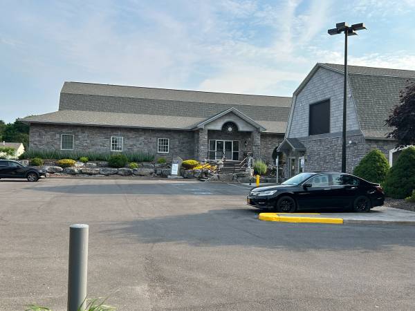$2,934 / 1542ft2 - 1542 SqFt Professional Office Suite (Syracuse)63982839141635124