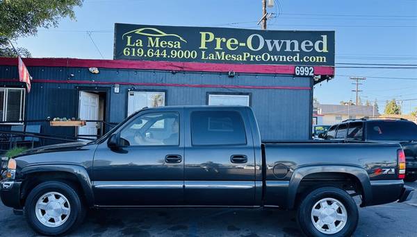 2005 GMC Sierra 1500 SLT - $14,99563440541619329121