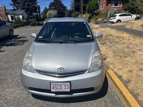 2007 Toyota Prius 140k millas - $4,500 (barrio UW)63617140897283124