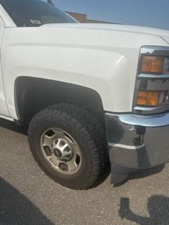 Camioneta blanca Chevy Silverado 2500 hd del 2015 - $6,000 (Washington D.C.)63616597262721123