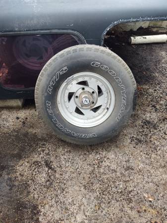 4 American racing Wheels 5 x 5.5 in bolt pattern with tires 1
