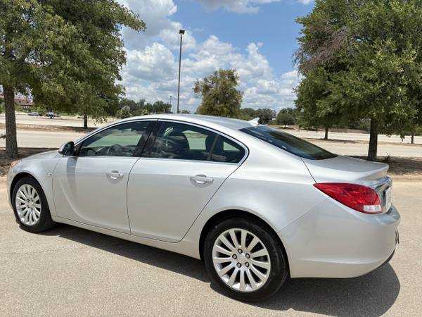 2011 Buick Regal CXL SEDAN - $12.995 (San Antonio, Texas)63470780345729122