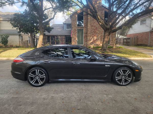2013 Porsche panamera - $12,997 (Houston)63617083508737121