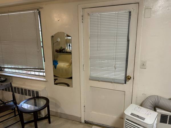 $1,750 Cozy Studio in Queens (New York)63788692152193123