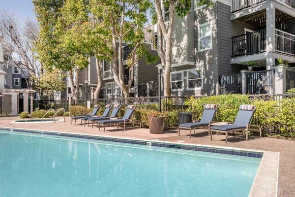 $3,849 / 2br - 950ft2 - Parque para perros en el lugar, 2H/2B, en Sunnyvale CA (sunnyvale)63850426572163122