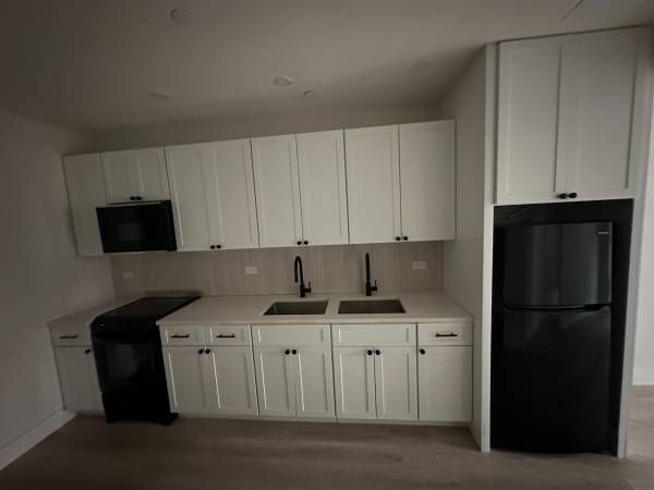 $3,800 / 1br - Beautiful 1br in Bed-Stuy| Renovated, Laundry, Outdoor Space (Bedford-Stuyvesant @ Bedford-Nostrand Avs G Subway)63788856282881120