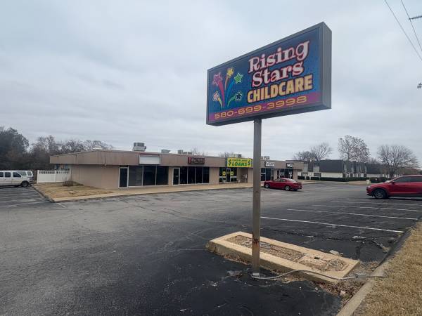 Daycare, Retail, or Office on West Cache Road 1