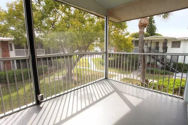 $1,499 / 2br - 870ft2 - The home you've always wanted: Spacious 2 BR awaits. (Clearwater - Near Parks and Beaches)63976137316098121