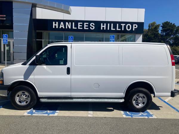 Used 2023 Chevrolet Express 2500 Cargo Van with Cage - $32,800 (richmond / point / annex)63654697643393120