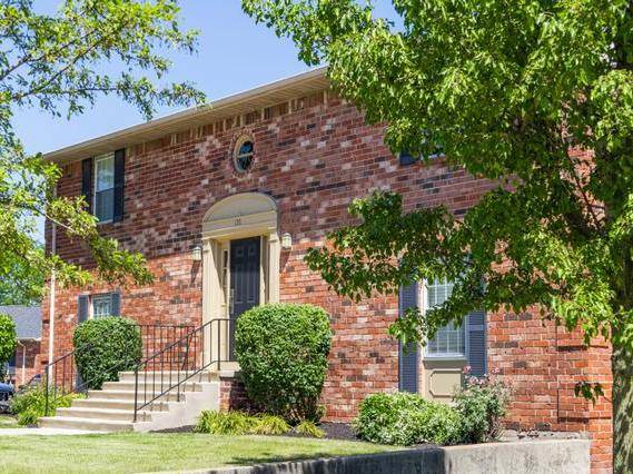 $1,405 / 2br - 1000ft2 - Package Receiving, Pet Friendly with Bark Park63953482861443124