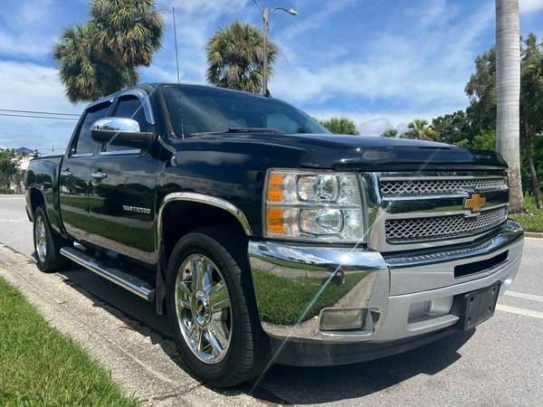 2013 Chevrolet Silverado LT RWD, limpio, de 2 propietarios, informe CARFAX ~ FINANCIAMOS ~ - $16,990 (clearwater)63443222519681124