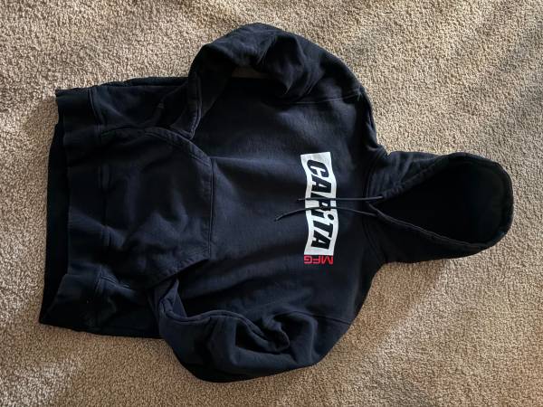 New CAPiTA MFG Hoodie (Mens SM/MD) 1